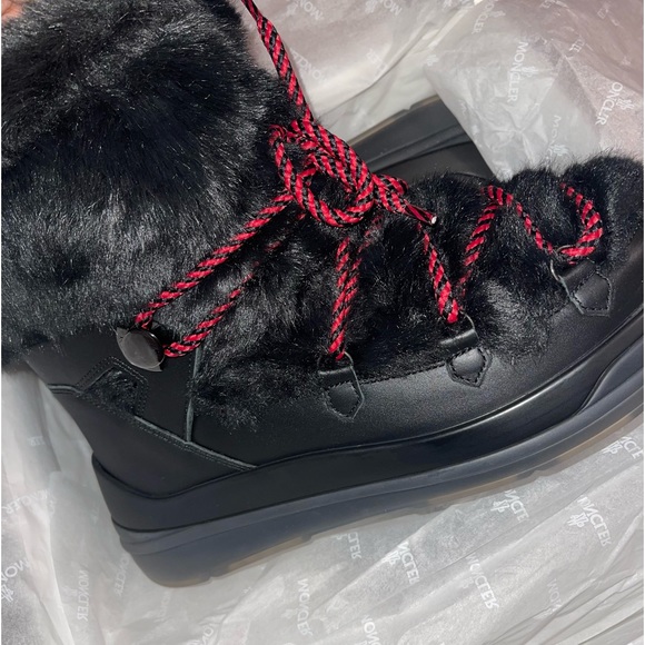 Moncler Insolux Boots - Picture 1 of 7
